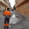 Preparación de la calle donde se van a realizar las obras en Rafal