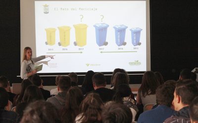 Rafal viu una intensa jornada amb la campanya ‘El repte del reciclatge’