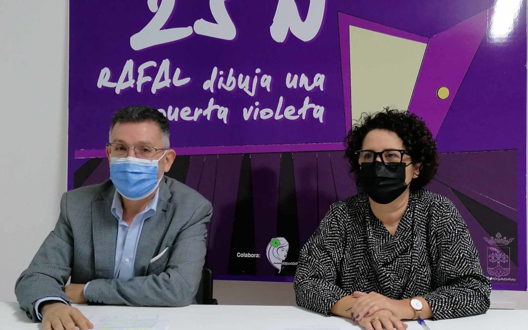 Rafal abre una puerta violeta a través de la música y el baile para conmemorar el Día Internacional Contra la Violencia de Género