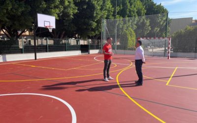 El Ayuntamiento reabre la pista deportiva del parque de Los Olivos de Rafal tras las obras para su rehabilitación