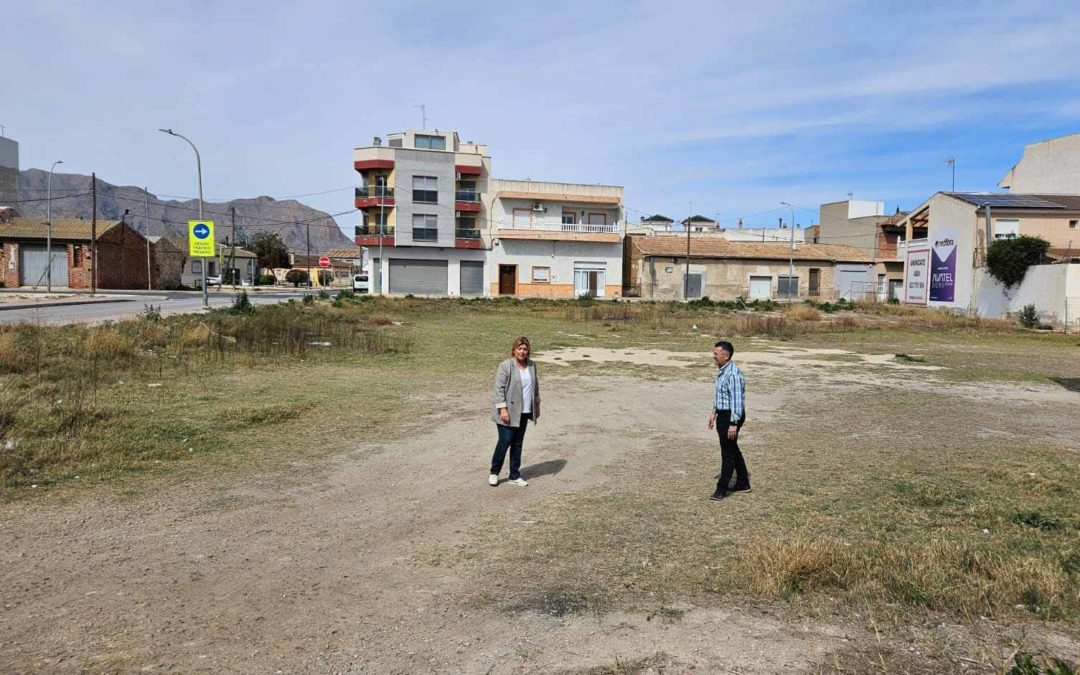 El Ayuntamiento de Rafal adquiere dos parcelas en la zona de Casas Baratas para crear una zona verde